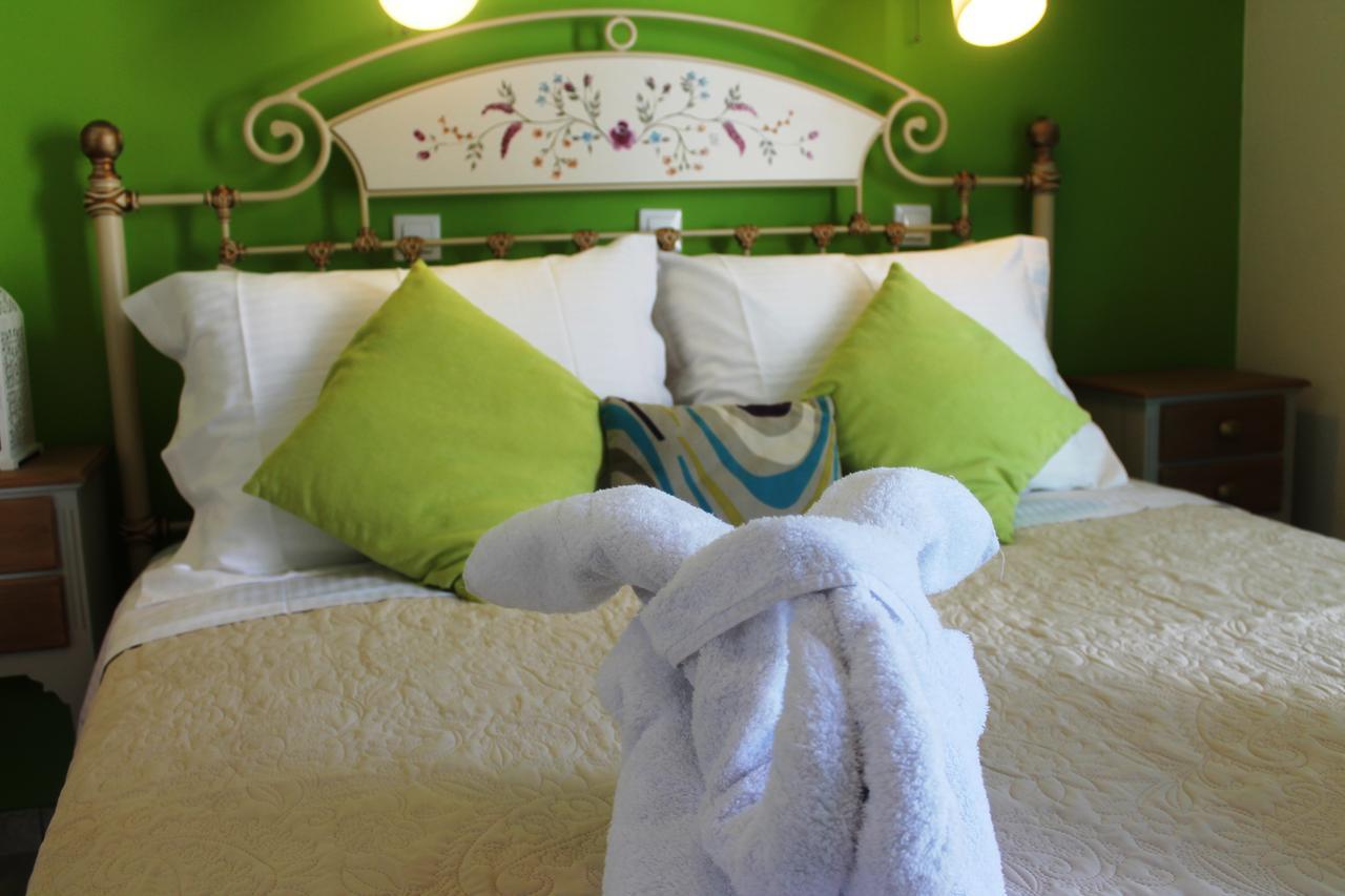 Evizorzia Villas Perissa  Buitenkant foto