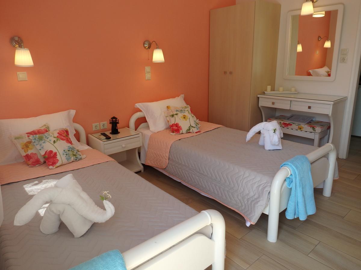 Evizorzia Villas Perissa  Buitenkant foto