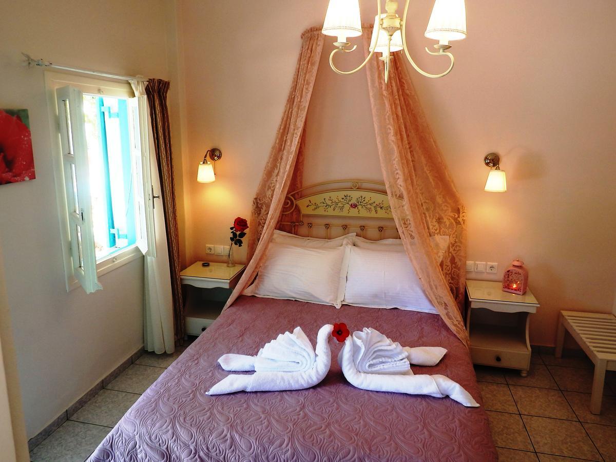 Evizorzia Villas Perissa  Buitenkant foto