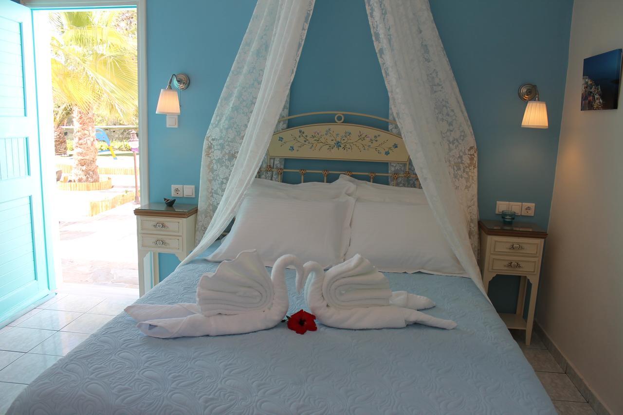 Evizorzia Villas Perissa  Buitenkant foto
